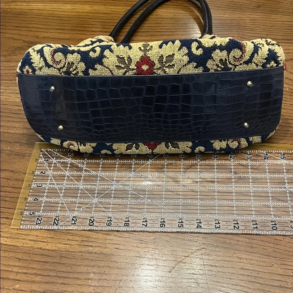Clever Carriage Company‎ Doctor Bag